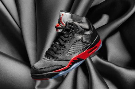 国内11月3日発売予定】 ナイキ エアジョーダン5 レトロ サテン