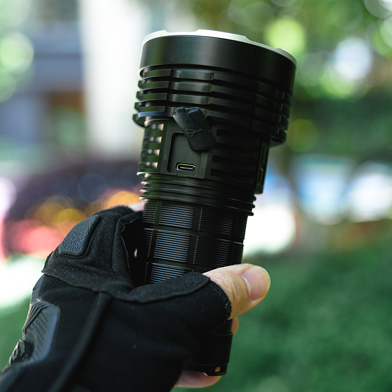 Haikelite HT50pro 4*G50 8000lm 1600m スロワーフラッド LED