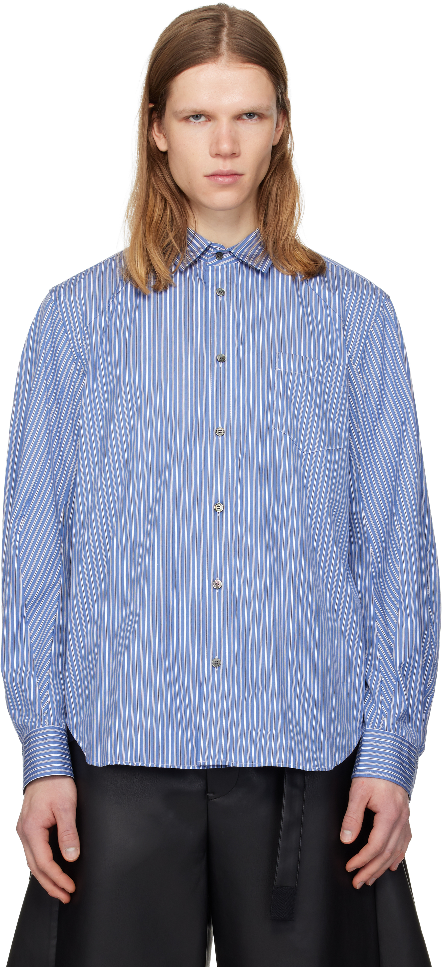 sacai: ブルー ポプリン シャツ | SSENSE 日本