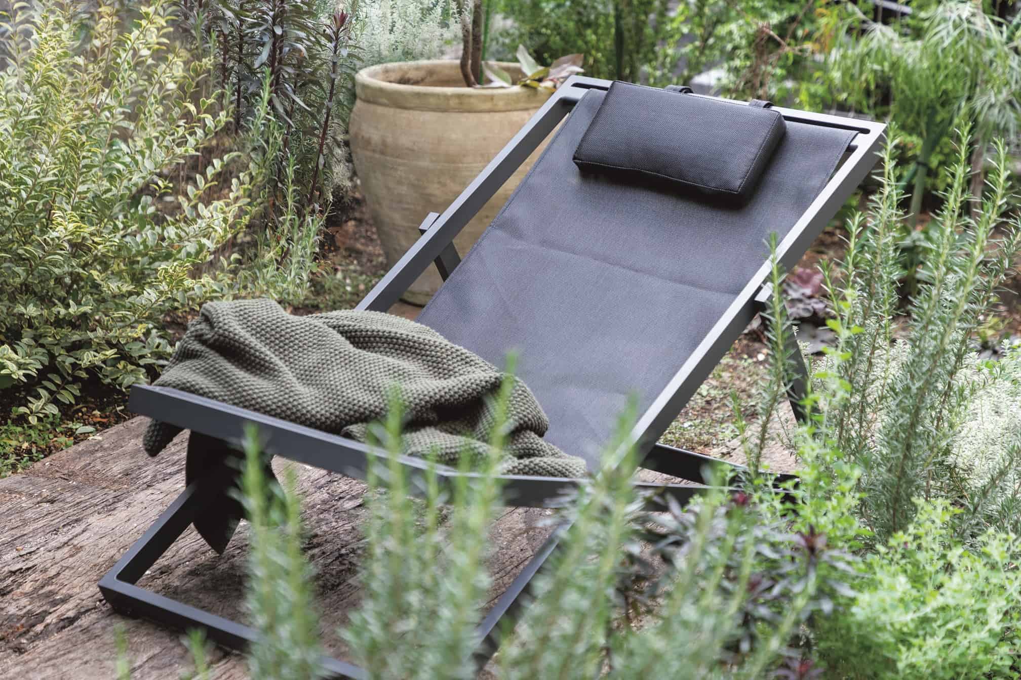 HELLY HANSEN×ACTUSの新コレクション「LandNorm」が誕生！ – STORY