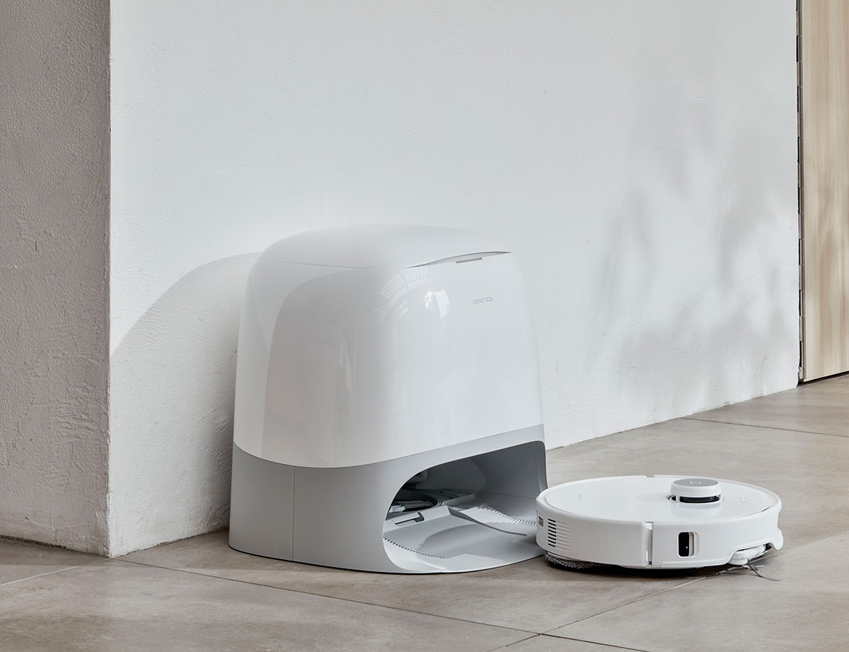 おうち史上、最高きれいな部屋を叶える【最新ロボット掃除機】登場