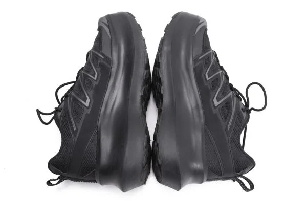 コムデギャルソン×サロモンCOMME des GARCONS×SALOMON XT-6 Expanse