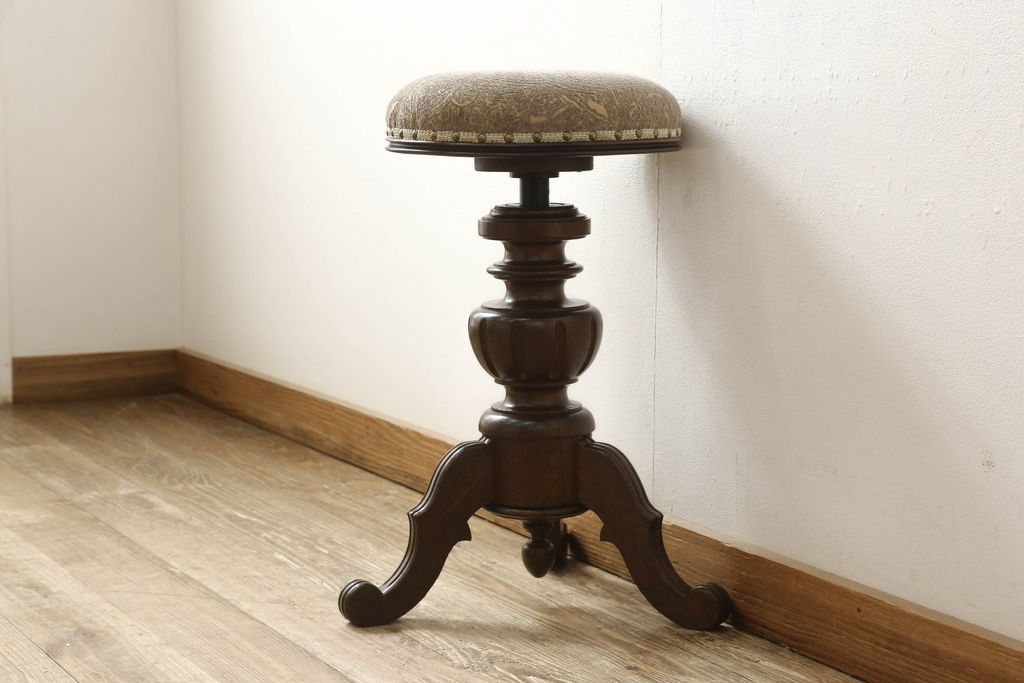 公式】アンティーク家具ラフジュ工房商品詳細ページ大正初期のスツール