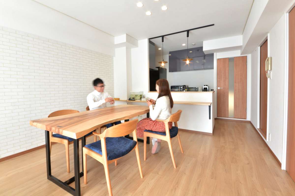 一枚板を即決！家具に合わせたリノベーション | ウィル空間デザイン