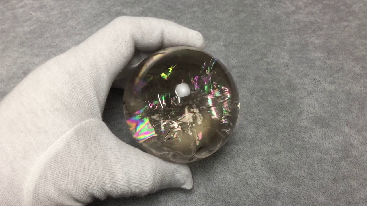 トップクォリティ]レインボースモーキークォーツ丸玉/スフィア（68.3mm