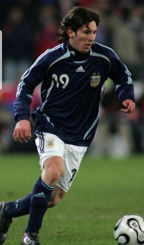 アルゼンチン代表（A）06/07 選手用 Formotion 長袖 メッシ＃19