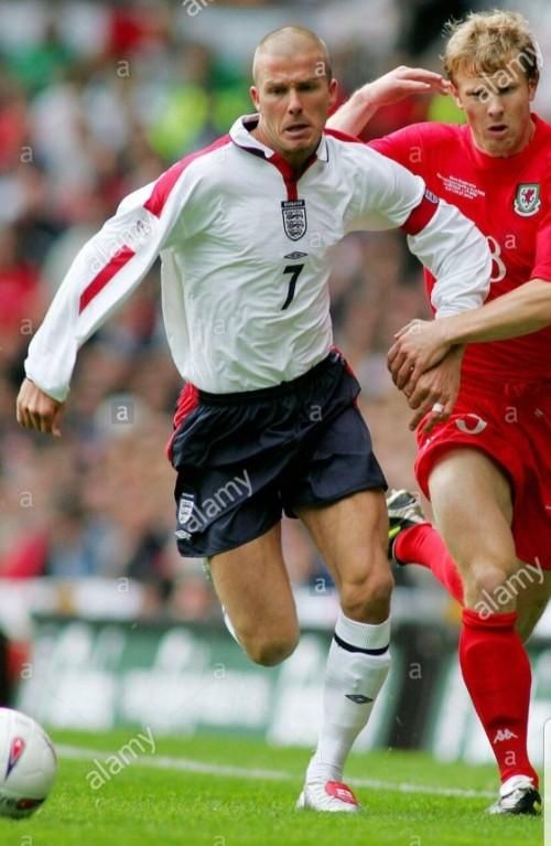 イングランド代表（H) 長袖 2004 W杯予選 ベッカム＃7