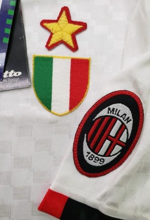 ACミラン（A) 97/98 ジョージ、ウェア＃9 LegaCalcioパッチ付き！