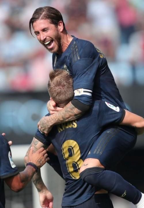 レアルマドリード（A）19/20 オーセンティック 長袖 Laliga用