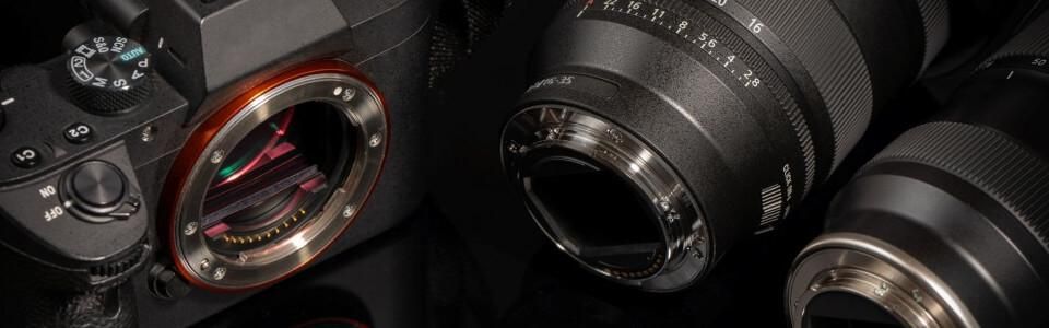 アルミ製ハードカメラケースは高い耐久性が特長：お手入れ