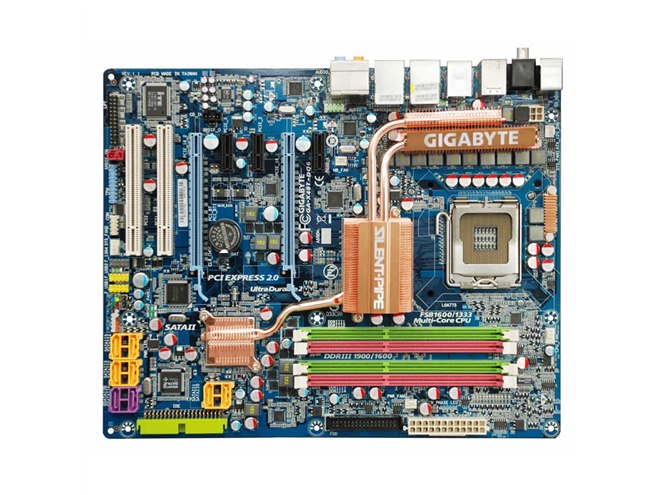 GIGABYTE、X48搭載マザーボード「GA-X48-DQ6」 - 価格.com