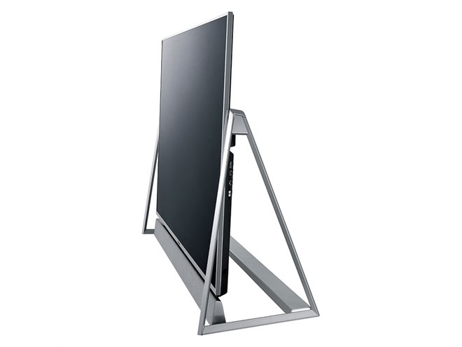 パナソニック、浮遊感を演出したデザイン性の高い4Kテレビ「DX800