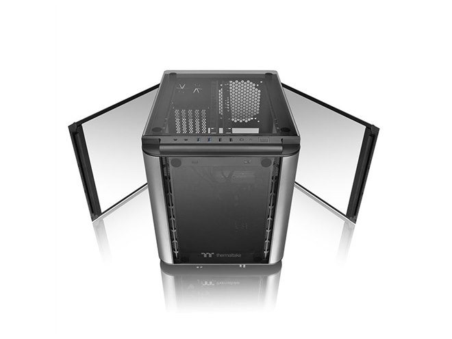 Thermaltake、20周年記念モデルのキューブ型PCケース「LEVEL 20 XT