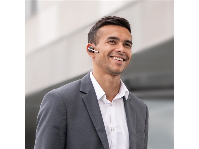 Jabra、無指向性HDマイク搭載のBluetoothイヤホン「Talk 30」など