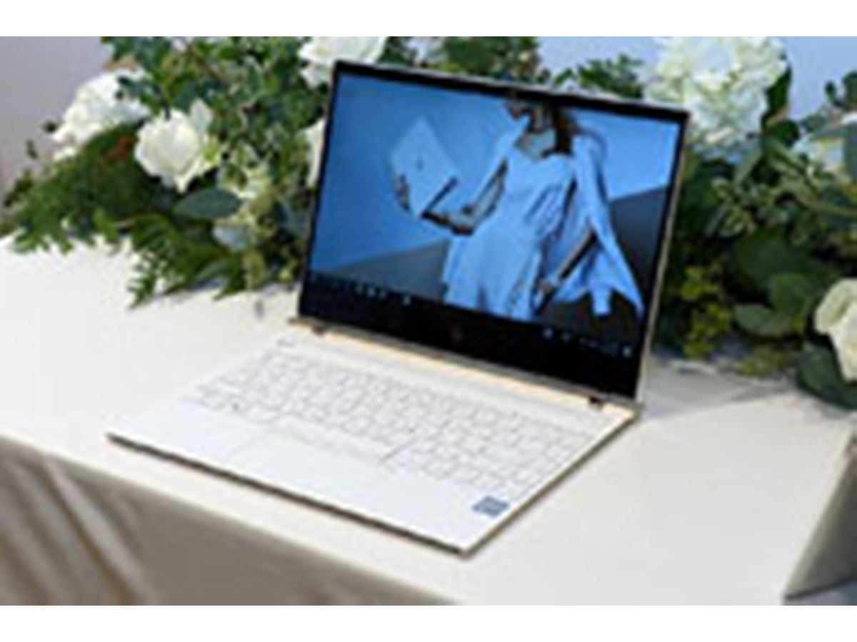 日本HP、第8世代Core搭載のスリムな“白パソ” 「Spectre 13」を発表