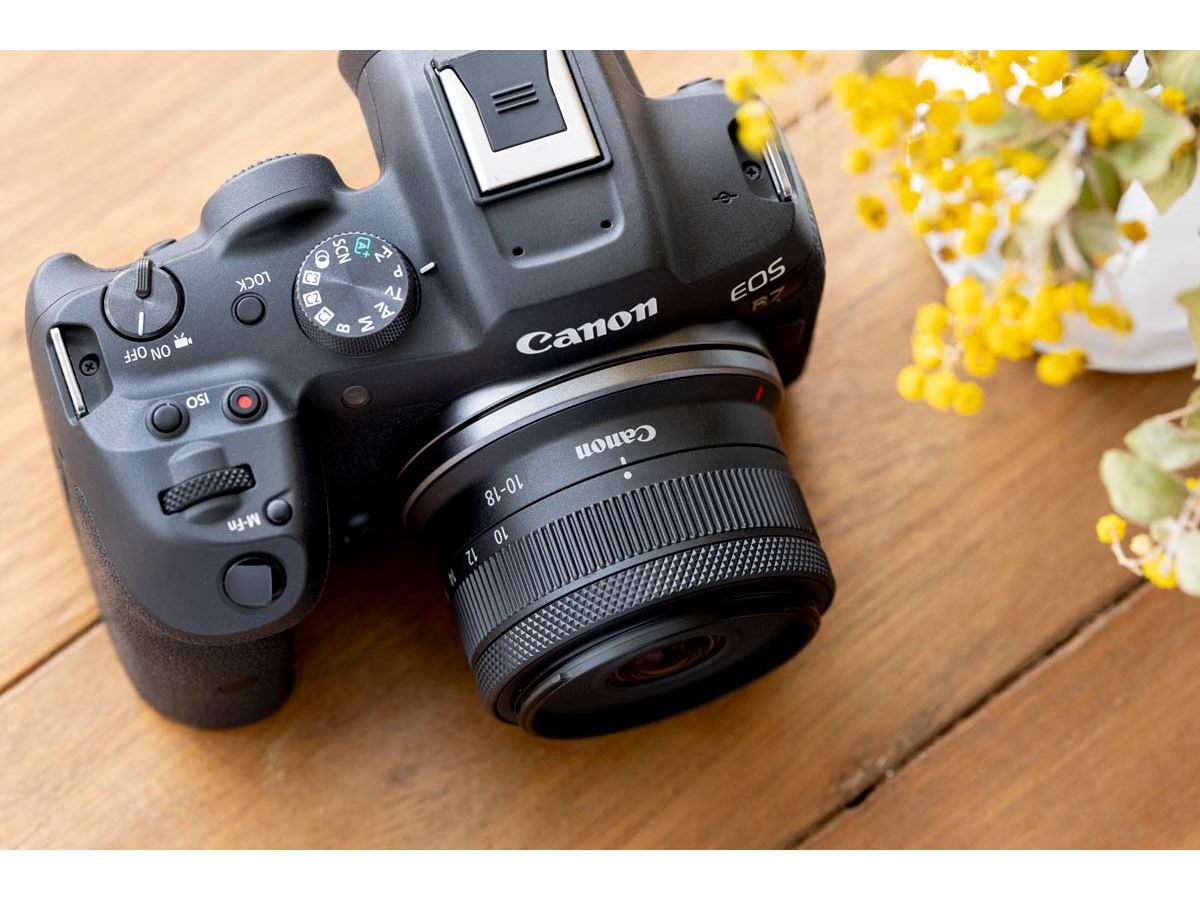 重量150gの“超小型”超広角ズーム「RF-S10-18mm F4.5-6.3 IS STM