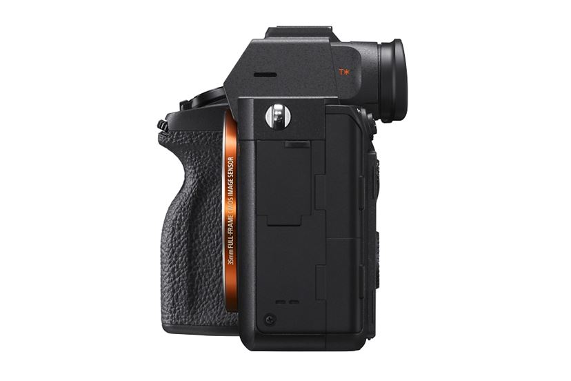 ソニー「α7R IV」が国内でも発表！ 世界初の6100万画素フルサイズ
