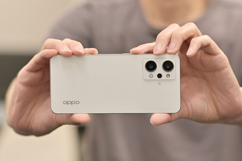 人気スマホの後継機「OPPO Reno9 A」の強化点を徹底チェック！ - 価格