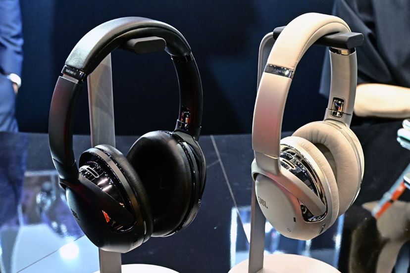 JBL最新ノイキャンヘッドホン「TOUR ONE M2」など2023年秋冬新製品を