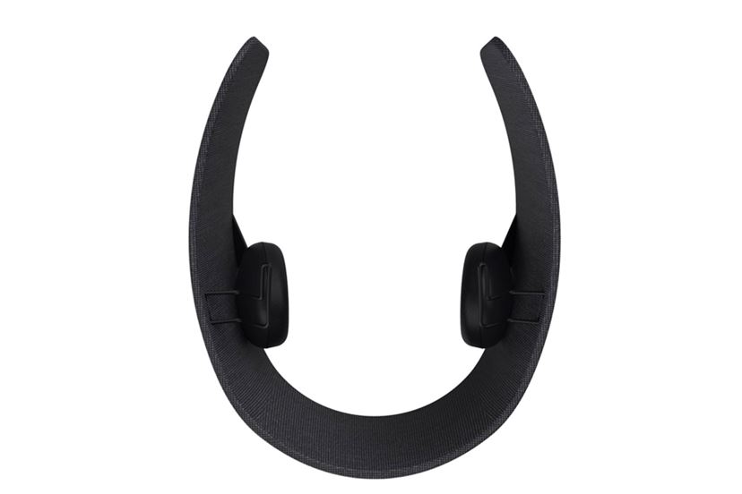 斬新すぎ！ 周囲の“ノイズ”を遮断する仕切り付きノイキャンヘッドホン