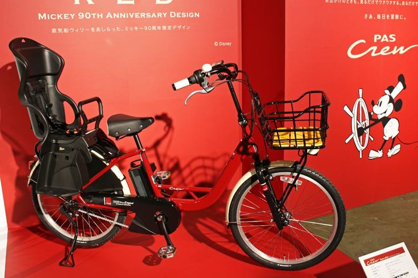 高い走行性能に遊び心をプラス！ ディズニーデザインの子乗せ電動