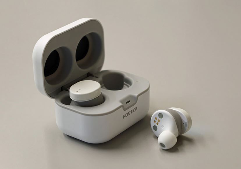 生体認証が“カギ”になる！ イヤホンの未来形「RN002 TW」 - 価格.com