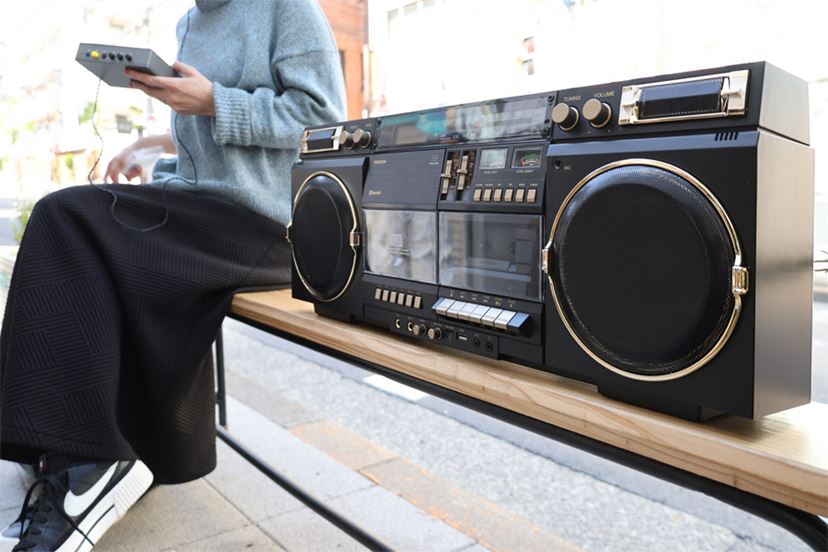 カセット再生でチル～“ビッグラジカセ”と“ウォークマン的なヤツ”がエモ