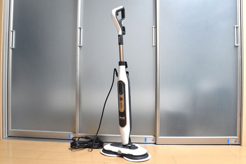 床の雑巾がけはもうしない！ 楽にしっかり拭きたいなら除菌もできる