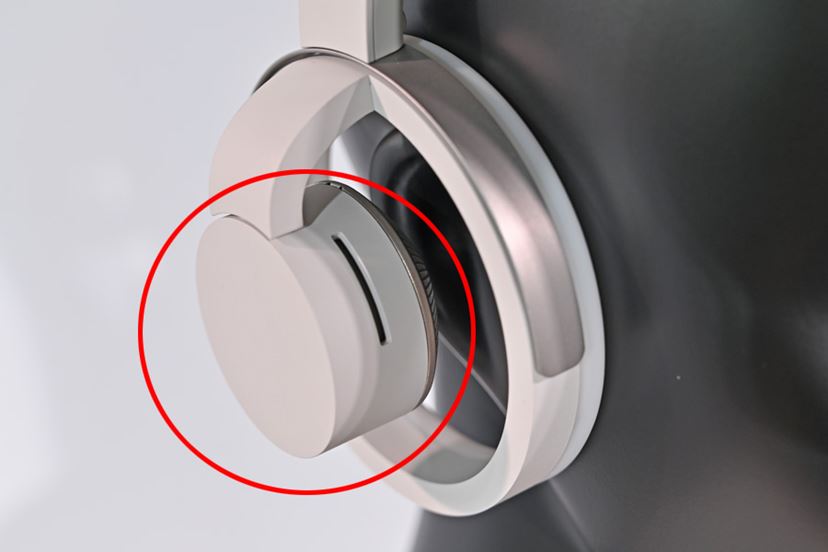 圧倒的な開放感！ NTTソノリティの耳をふさがないヘッドホン「nwm ONE