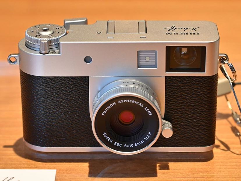 富士フイルム「X half」レビュー！ フィルムの撮影体験を再現した