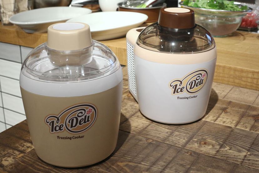 ポットの冷却不要！ 冷製スープも作れるアイスクリームメーカー