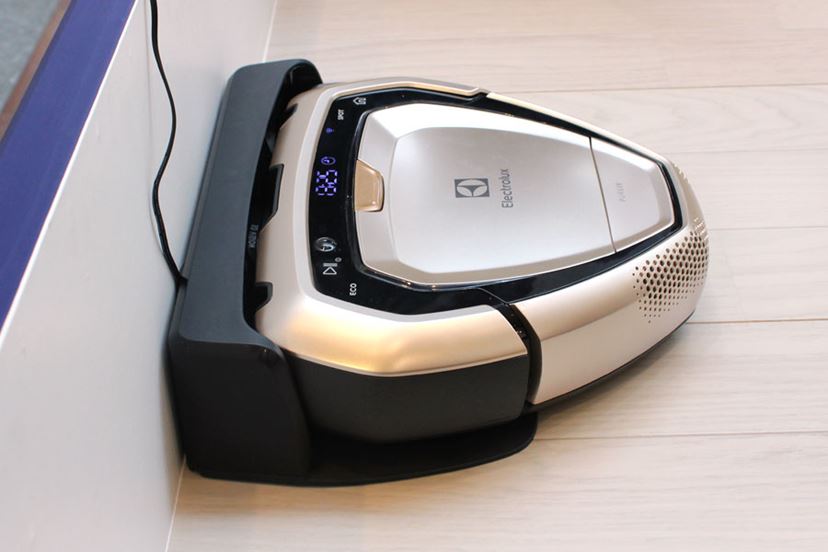 先駆者”エレクトロラックスが17年ぶりに発売するロボット掃除機