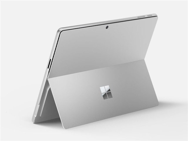 Surface Pro 第11世代 ZHX-00011 [プラチナ]の製品画像 - 価格.com