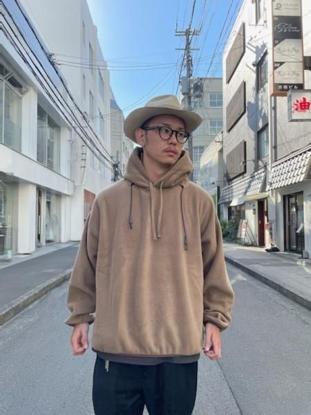 REMI RELIEF (レミレリーフ) ソフトフリースパーカー BROWN