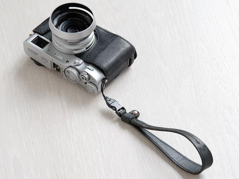 FUJIFILM X100V用本革ボディスーツ/レザーケース