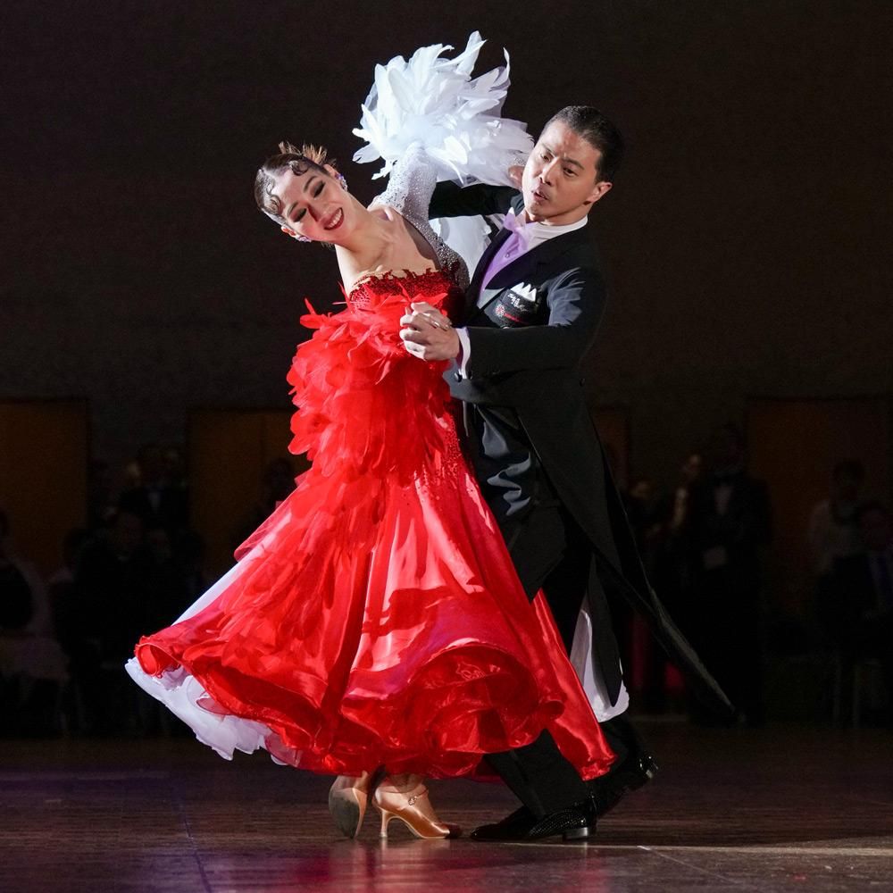 クリスアンクローバー｜クチュールドレス