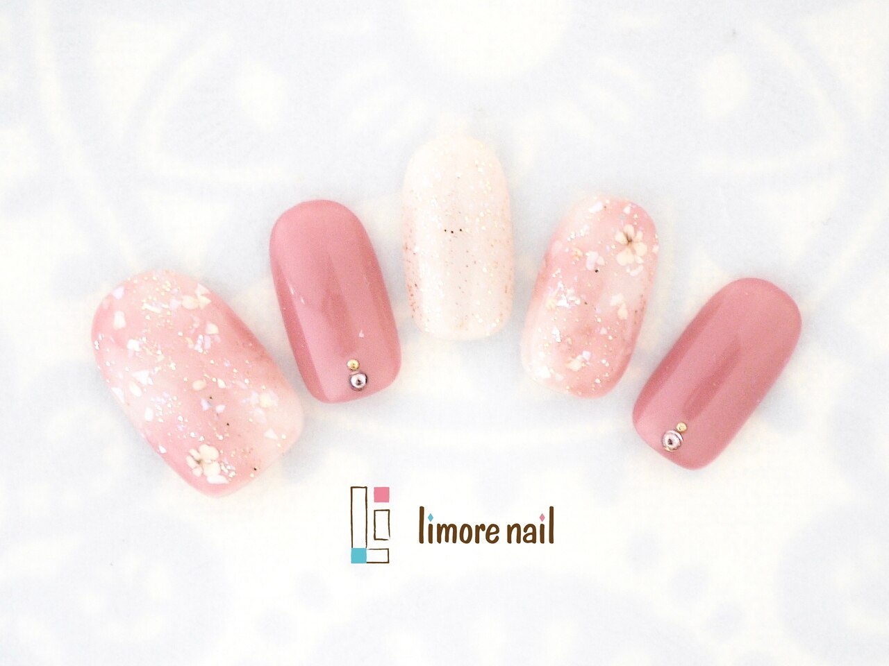 2026年春トレンド】フラワー 春のネイルデザイン集｜人気順｜35ページ