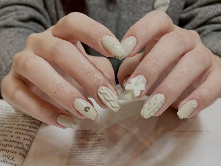 2026年春トレンド】ホワイト ワンカラーのネイルデザイン集｜人気順