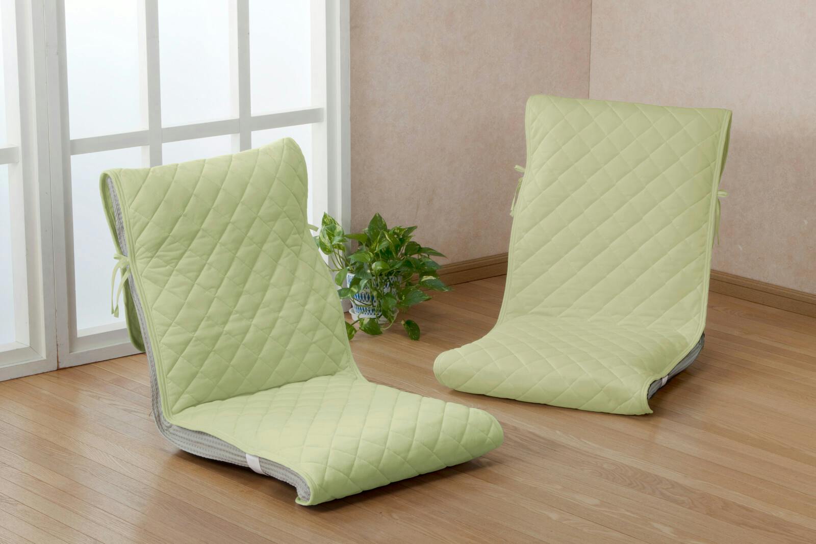 座ると眠るがシームレスにつながる座椅子 CLOUD SLP-スリーフ