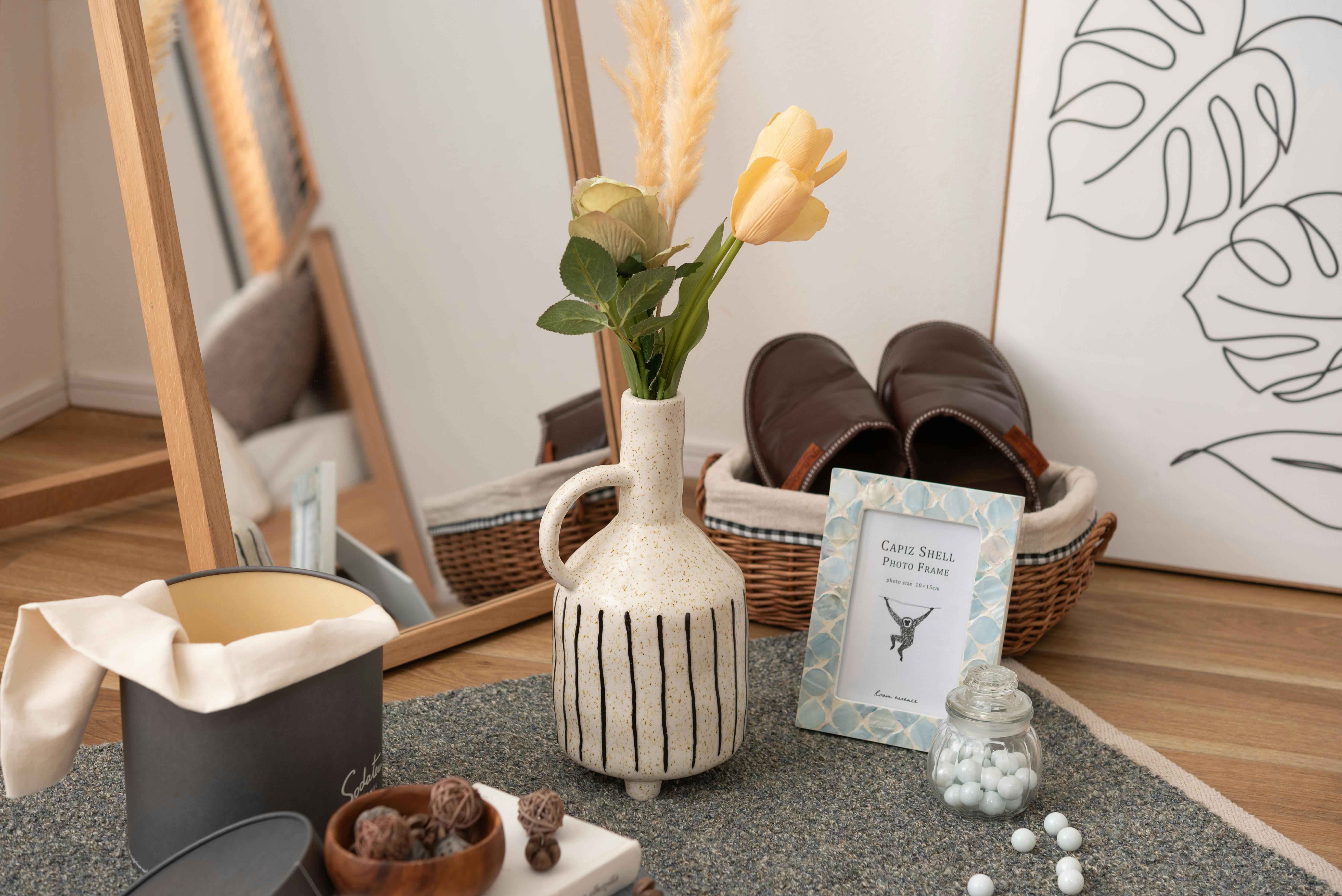 Room Essence フラワーベース W14.5×D13×H27.5 アイボリー 完成品 花瓶