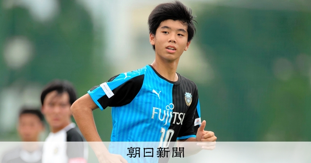 FW→DFで開花した才能 小学生の高井幸大が海外遠征で見せた気迫 - パリ