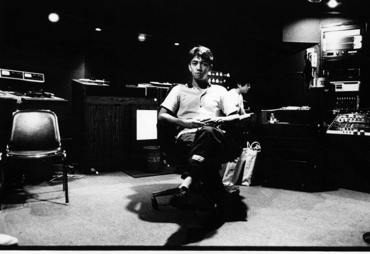 坂本龍一の名作『音楽図鑑』、膨大な未発表アウトテイクとともにDSD＆