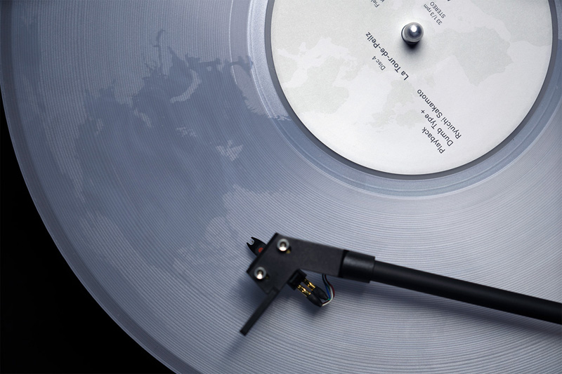 坂本龍一、〈コンプリート・アート・ボックス〉第3弾はDumb Typeと