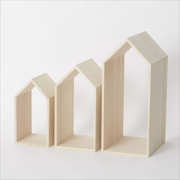 増田桐箱店/本の家 Book House Nest -本が倒れづらい、絵になる家型