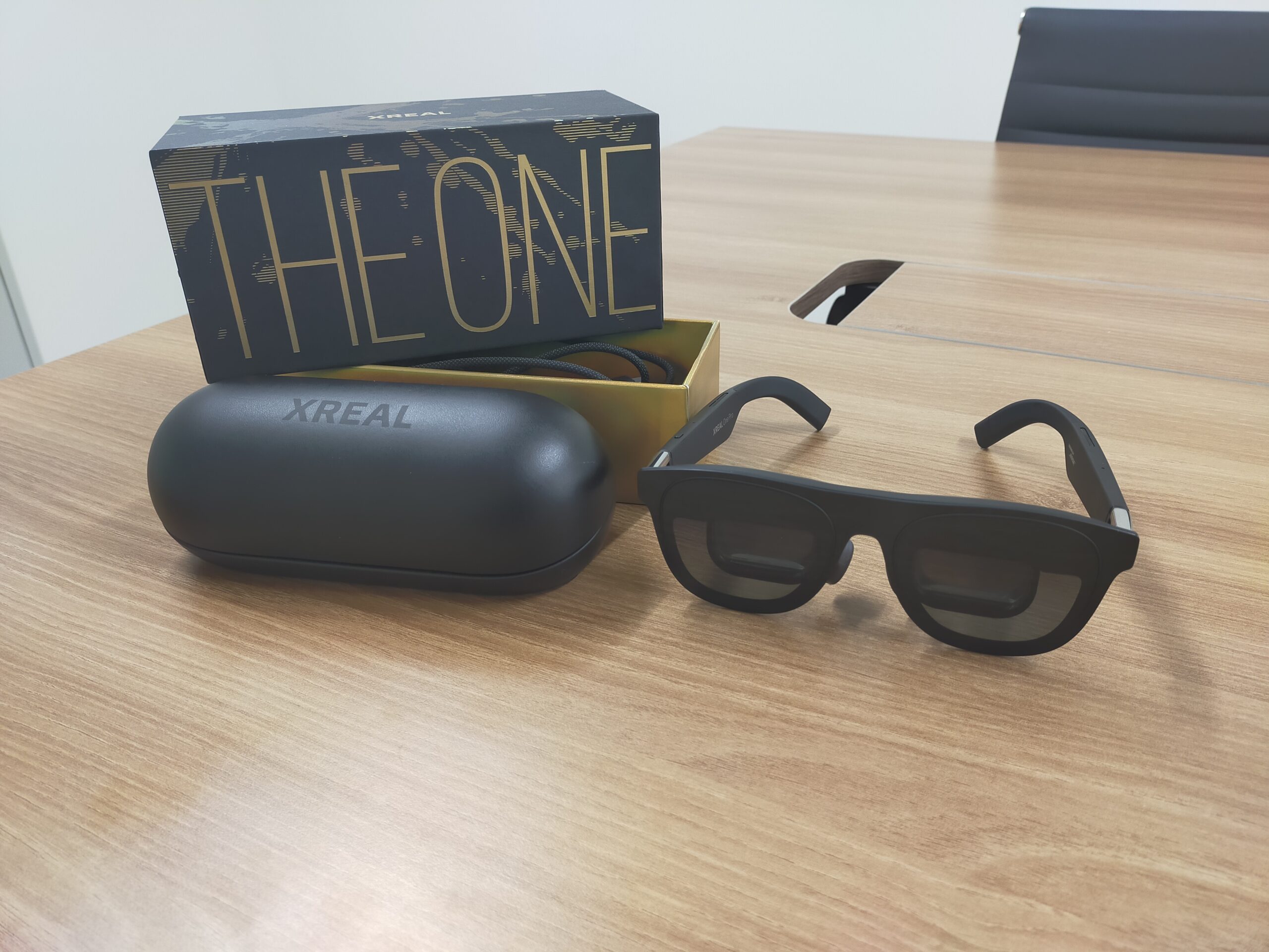 XREAL One Pro実機レビュー！進化した最上位ARグラスの実力とは