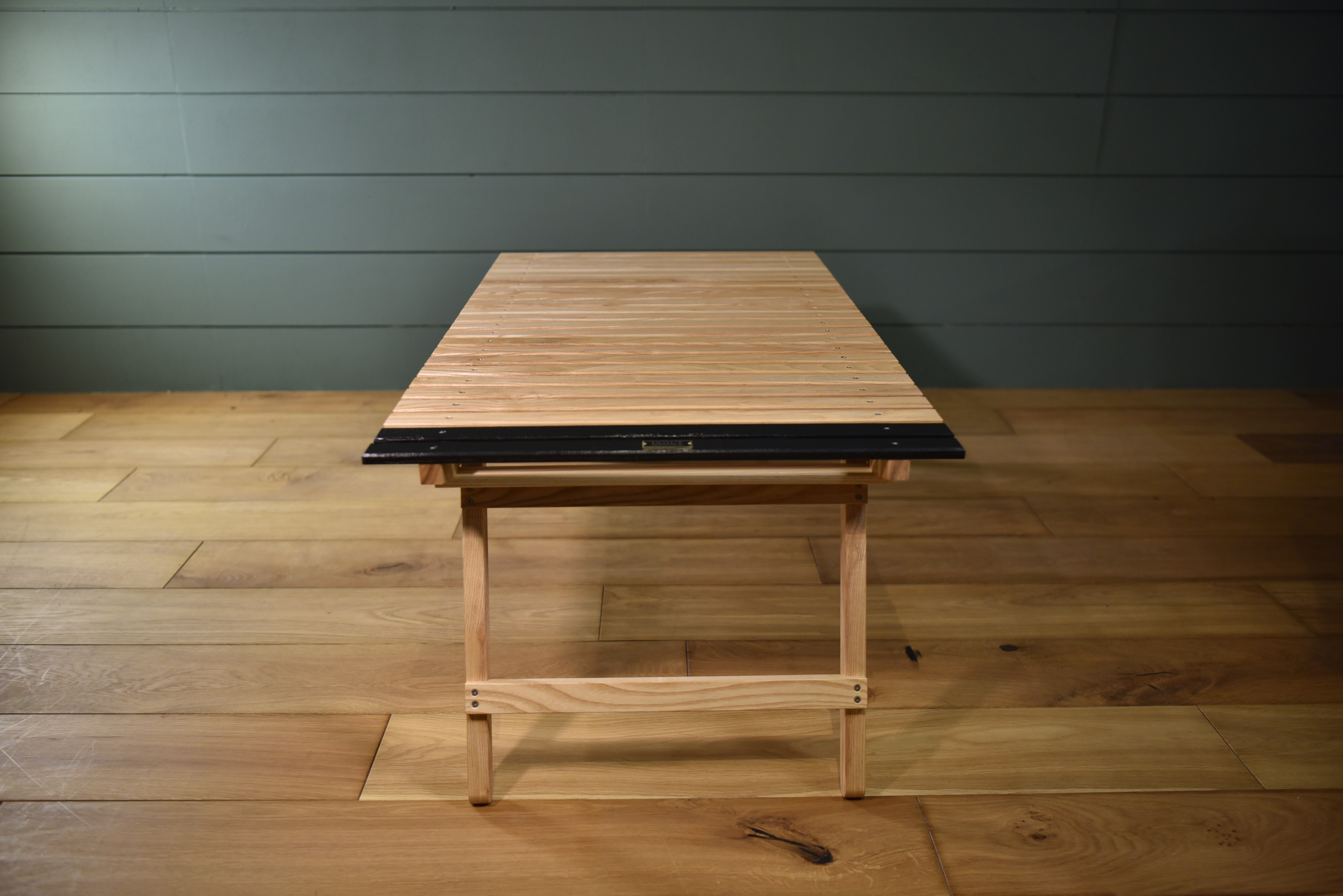 INOUT （イナウト） / NEW Standard Table