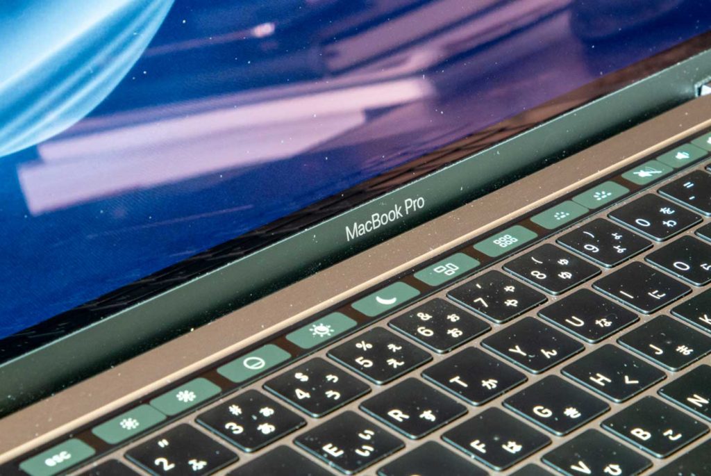 macbookpro-2018-review-top2-