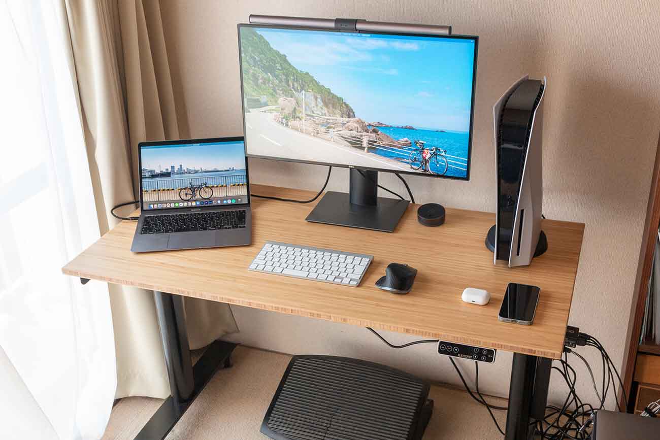 Flexispotの電動昇降デスク E8 レビュー：幅120cmの竹天板でつくる