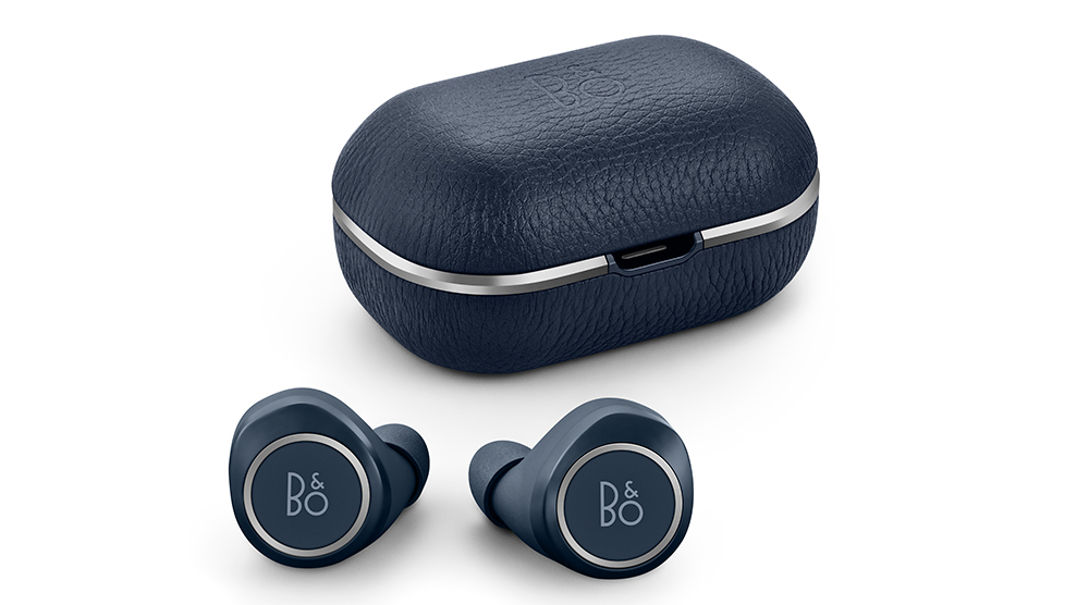BANG ＆ OLFSEN Beoplay E8 2.0 | ワイヤレス充電＆最大16時間に対応