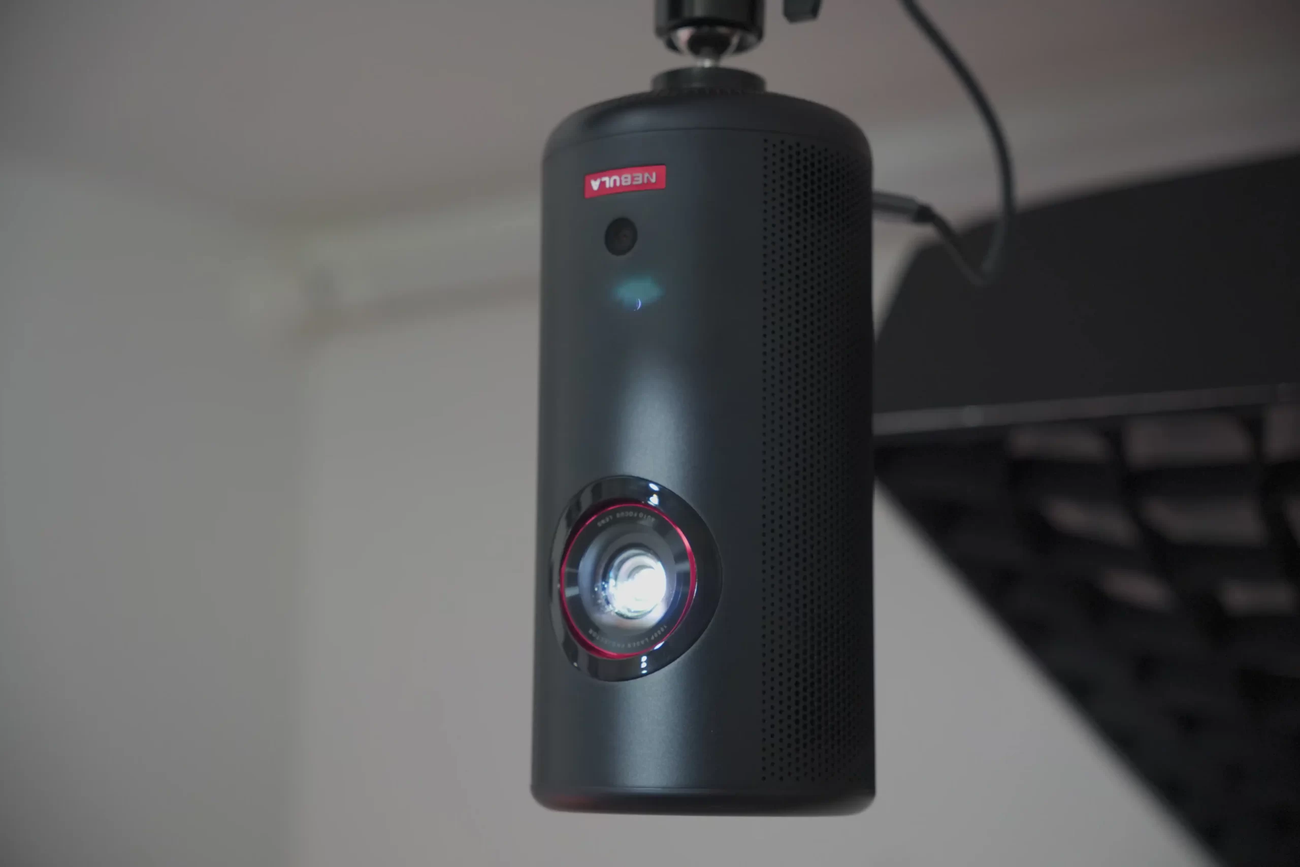 レビュー：Anker Nebula (ネビュラ) Capsule 3 Laserが贈る、あなた